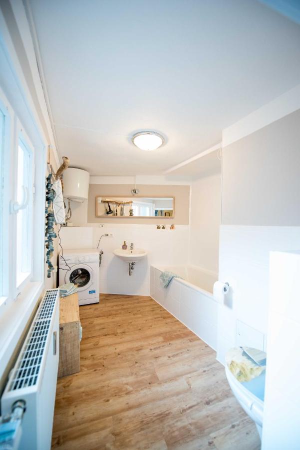 Stilvolle Ferienwohnung Am Historischen Nikolaitor 아이제나흐 외부 사진